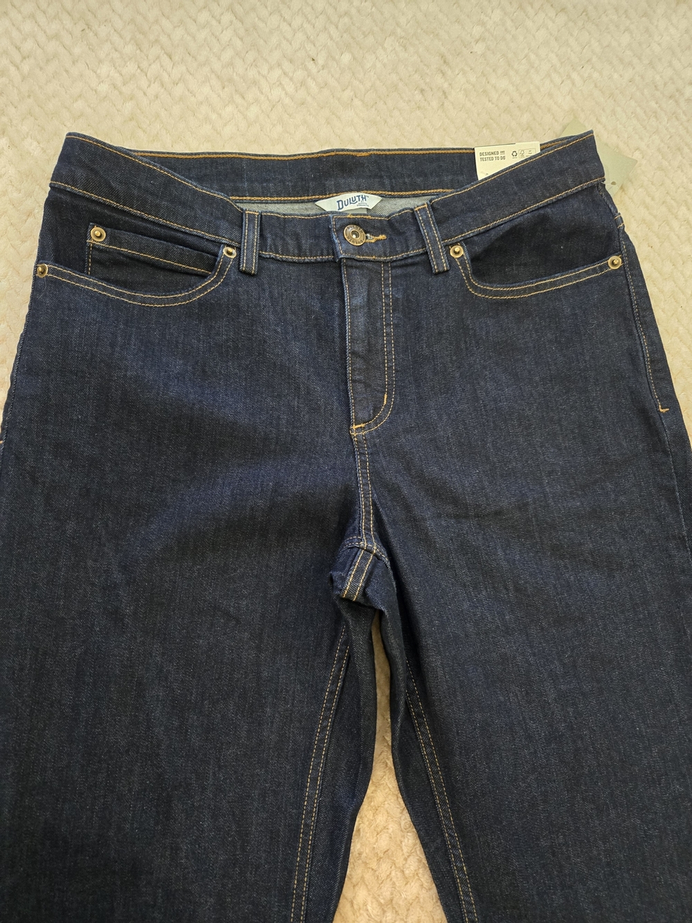 NWT Duluth Trading DuluthFlex Mid Rise Bootcut Jeans 10x33 Dark Wash - Picture 4 of 16